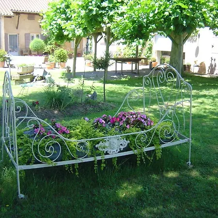 L'eglantyne Apartment Guereins